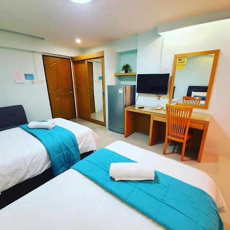 J.Residence Samut Prakan Exterior foto