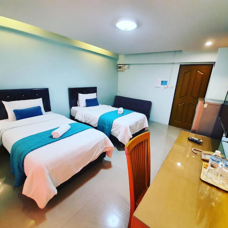 J.Residence Samut Prakan Exterior foto